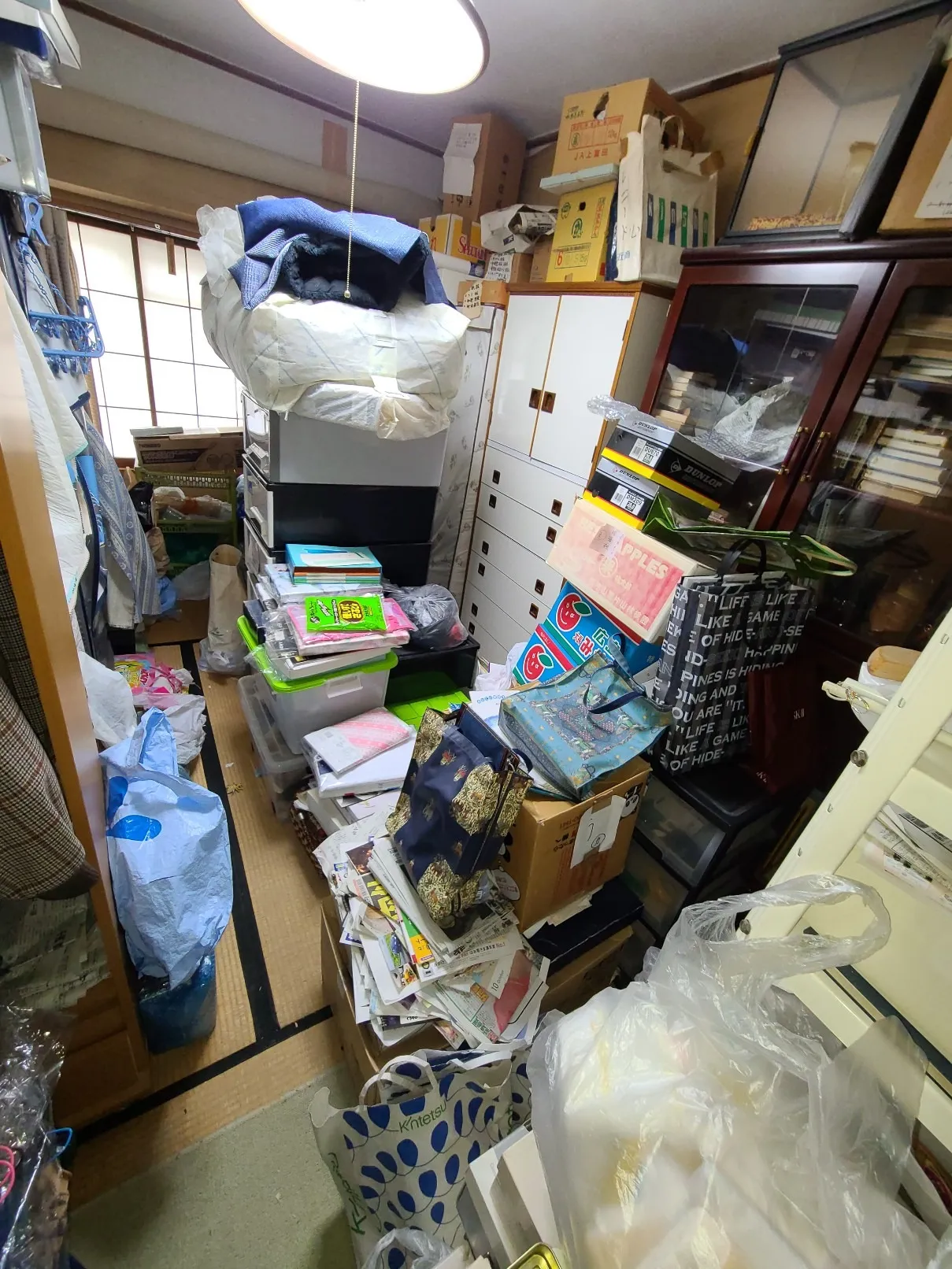 奈良市にて大量の不用品回収です。空き家整理ということで伺いました。